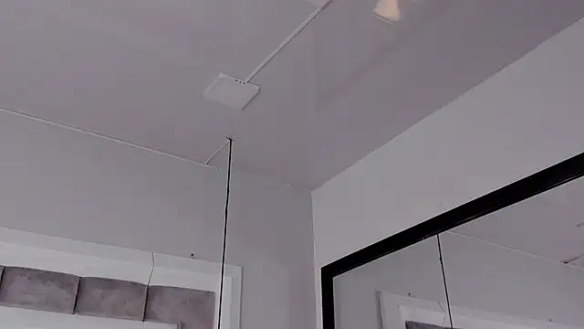 ElenaWatsonn online show from 01-13-26, 07:52