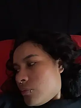 Snapshot of Chloe_cortes chatting on 07-19-26, 06:22 Chloe cortes online show from 07-19-26, 06:22