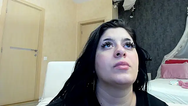 NayaNoirX online show from 01-15-26, 04:44