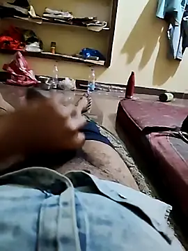 Snapshot of nivasnivi798 chatting on 03-25-26, 07:47 nivasnivi798 online show from 03-25-26, 07:47