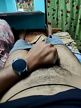 Snapshot of nivasnivi798 chatting on 04-08-26, 04:56 nivasnivi798 online show from 04-08-26, 04:56