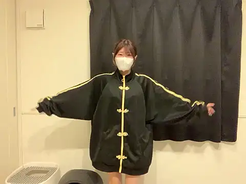 sena an 1k online show from 05-10-26, 10:09