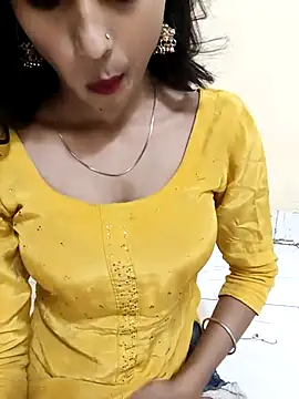 Snapshot of Yours-Zeenat chatting on 05-09-26, 10:31 Yours-Zeenat online show from 05-09-26, 10:31