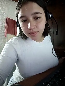 Laia  Evanss online show from 02-12-26, 12:33