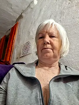 KlaudiaDarling online show from 05-08-26, 10:48