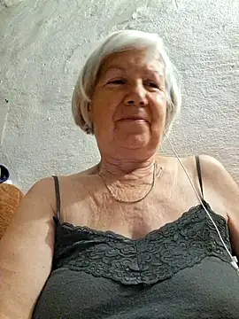 KlaudiaDarling online show from 06-20-26, 06:54