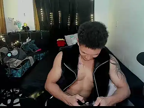 Dres4U online show from 02-21-26, 06:25