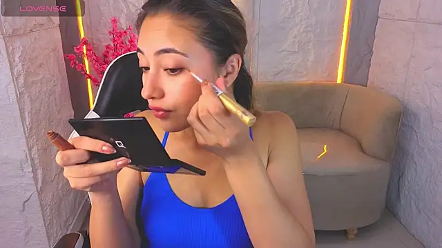 Amy Kerr Tx online show from 02-05-26, 01:05