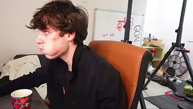 Daniel Shawnn online show from 01-14-26, 07:30