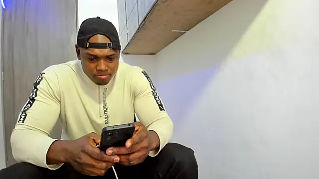 Snapshot of ArexBlack chatting on 04-24-26, 12:24 ArexBlack online show from 04-24-26, 12:24