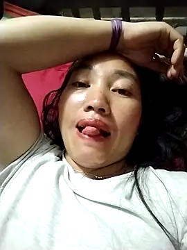 Lovephay8x online show from 05-06-26, 09:42