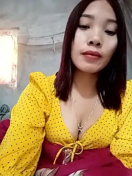 yeutinh00 online show from 01-09-26, 08:17