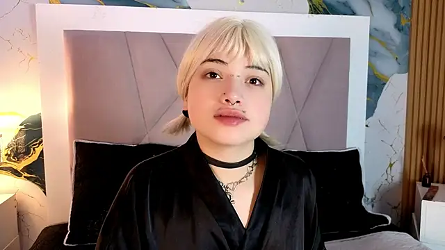 Sienna Desiree online show from 06-21-26, 06:49