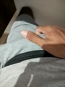 vitorpau22cm online show from 02-02-26, 10:19