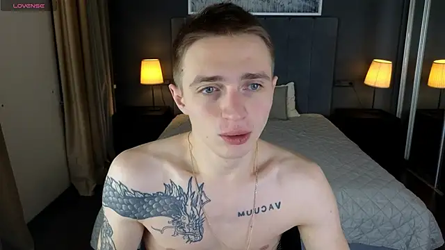 LEO  MILLER online show from 01-06-26, 04:00