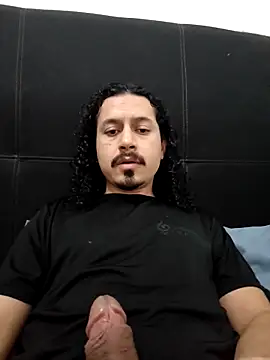 CarlosGM77 online show from 04-02-26, 02:47