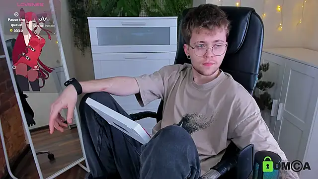 Tomas Norton online show from 03-04-26, 03:07