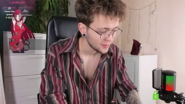 Tomas Norton online show from 03-07-26, 03:09