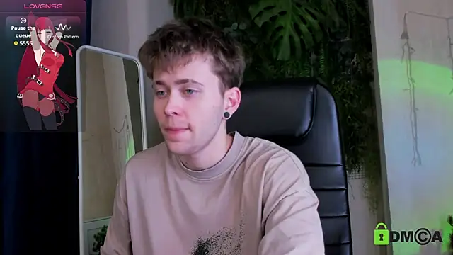 Tomas Norton online show from 03-10-26, 02:44