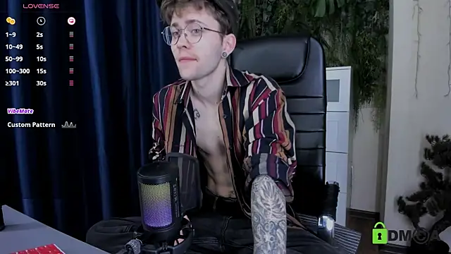 Tomas Norton online show from 03-20-26, 03:17