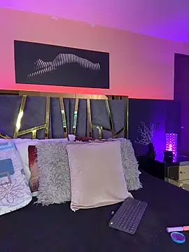 Chloe Connor online show from 01-08-26, 04:04