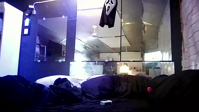 Bigbrowneyes25 online show from 03-01-26, 06:32