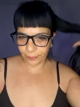 angielove1905 online show from 01-14-26, 02:28