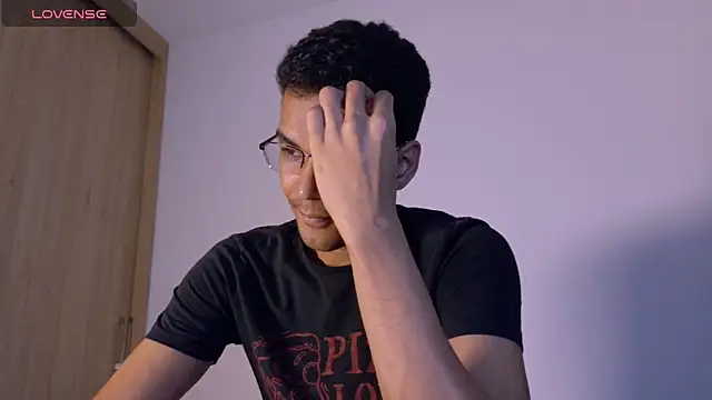 Pikashu7u7 online show from 03-15-26, 11:00