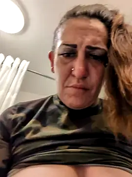 Snapshot of hellyeayea6969 chatting on 03-13-26, 06:09 hellyeayea6969 online show from 03-13-26, 06:09