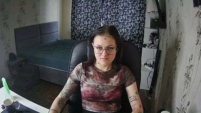 Withbeautyeyes online show from 02-01-26, 10:14