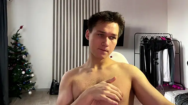 Snapshot of InfernoLustt chatting on 02-15-26, 06:43 InfernoLustt online show from 02-15-26, 06:43