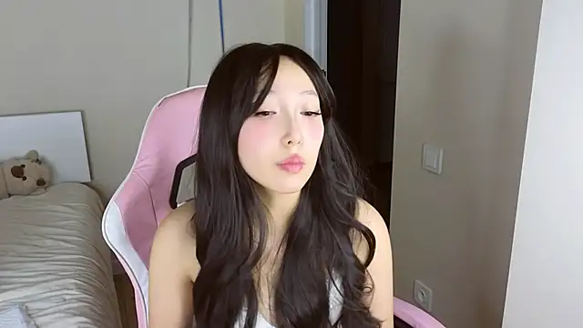 jasmilee online show from 03-04-26, 07:20