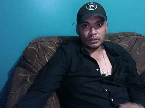 latinomoreno95 online show from 02-26-26, 01:04