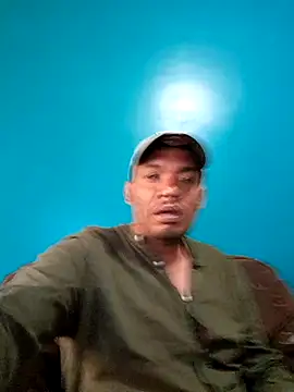 latinomoreno95 online show from 06-15-26, 07:38