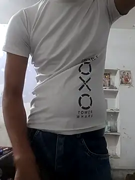 Snapshot of daksh__8_inche chatting on 02-15-26, 11:41 daksh 8 inche online show from 02-15-26, 11:41