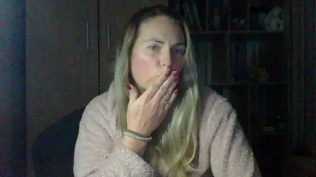 VikiLove765 online show from 02-04-26, 08:58