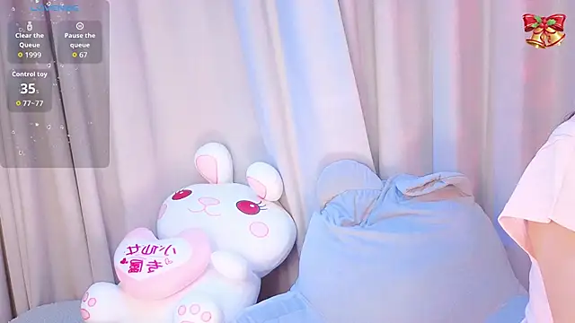 Snapshot of 1-Emma-1 chatting on 03-02-26, 06:14 1-Emma-1 online show from 03-02-26, 06:14