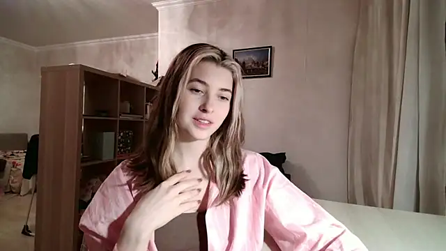 Dia DeAmas online show from 02-16-26, 03:30