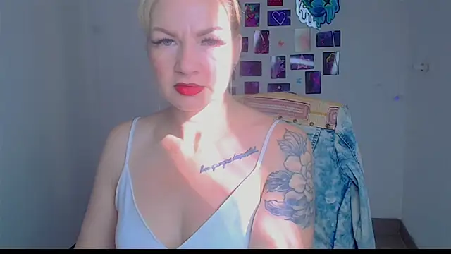 Madonna Fire online show from 05-11-26, 05:46