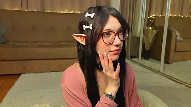 LaveraBadlam online show from 01-16-26, 07:40