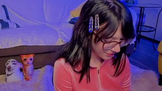 LaveraBadlam online show from 02-03-26, 02:53