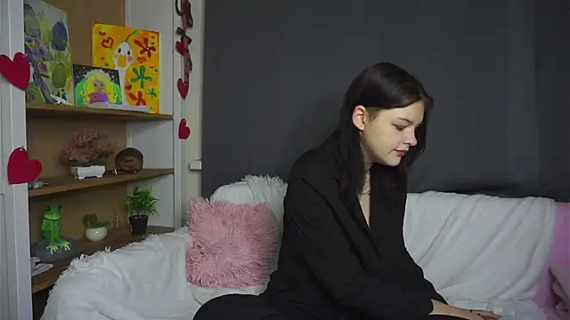 BevHanni online show from 01-18-26, 08:12