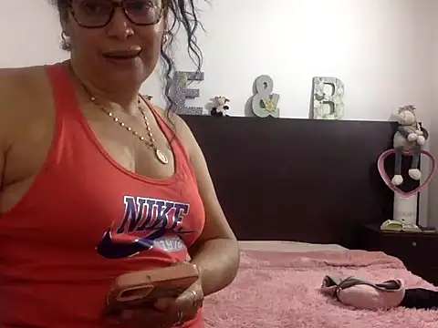 Flabia Roses online show from 02-09-26, 03:05