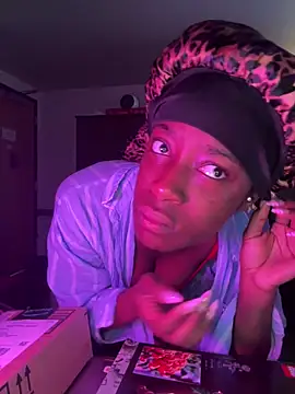 CookiesNcreaming online show from 02-12-26, 07:42