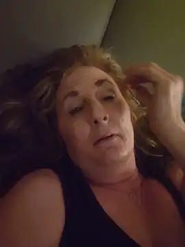 Snapshot of HotAzMilf chatting on 03-10-26, 05:07 HotAzMilf online show from 03-10-26, 05:07