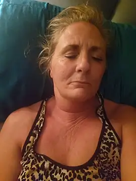 Snapshot of HotAzMilf chatting on 03-31-26, 09:10 HotAzMilf online show from 03-31-26, 09:10