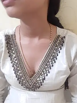 Snapshot of Kanchan7909 chatting on 07-30-26, 04:06 Kanchan7909 online show from 07-30-26, 04:06