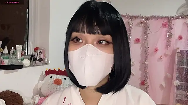 Snapshot of Tieu-May chatting on 03-15-26, 07:47 Tieu-May online show from 03-15-26, 07:47