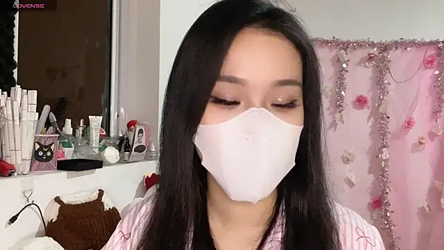 Snapshot of Tieu-May chatting on 03-16-26, 09:30 Tieu-May online show from 03-16-26, 09:30