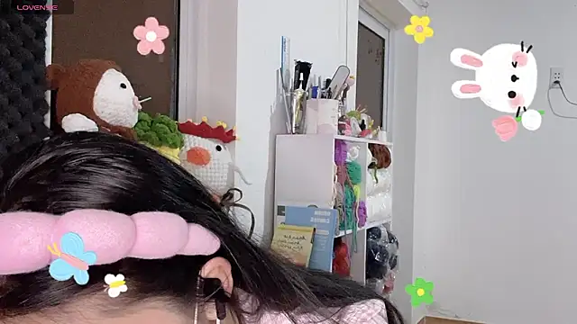 Snapshot of Tieu-May chatting on 03-24-26, 09:20 Tieu-May online show from 03-24-26, 09:20